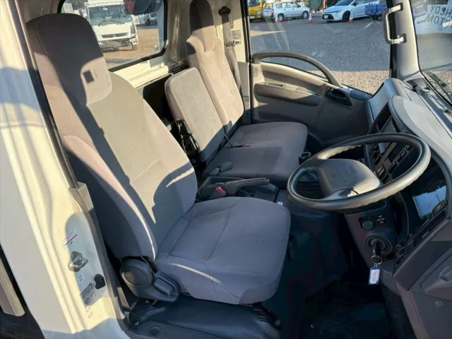 いすゞ エルフ SKG-NPR85YN(2WD)の写真21