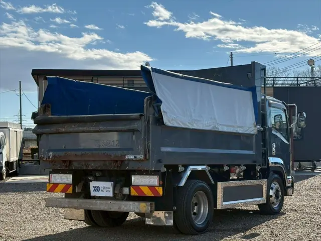 いすゞ フォワード 2PG-FTR90U2(2WD)の写真4