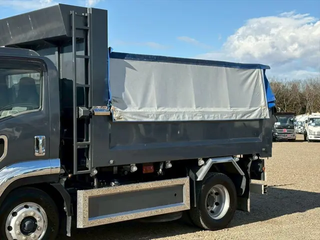 いすゞ フォワード 2PG-FTR90U2(2WD)の写真6