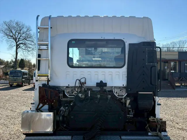 いすゞ ギガ QKG-EXD52BD(2WD)の写真7