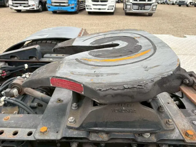 いすゞ ギガ QKG-EXD52BD(2WD)の写真10