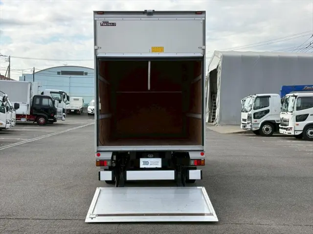 三菱 デリカ 2RG-FEAV0(2WD)の写真12