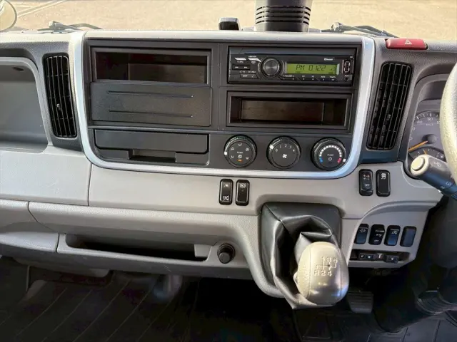 三菱 デリカ 2RG-FEAV0(2WD)の写真22