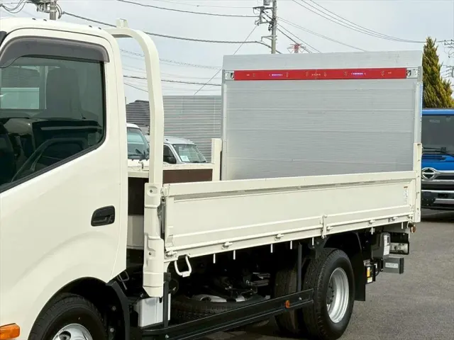 日野 デュトロ 2KG-XZU712M(2WD)の写真6