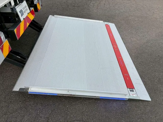 日野 デュトロ 2KG-XZU712M(2WD)の写真12