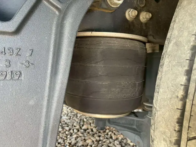 いすゞ フォワード 2RG-FTR90V4(2WD)の写真17