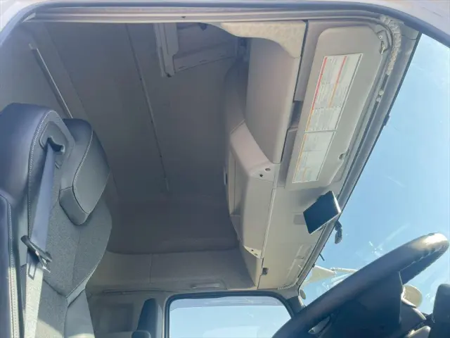 いすゞ フォワード 2RG-FTR90V4(2WD)の写真24