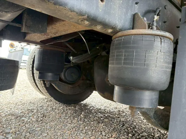 UD クオン QPG-CG5ZA(8x4)の写真18