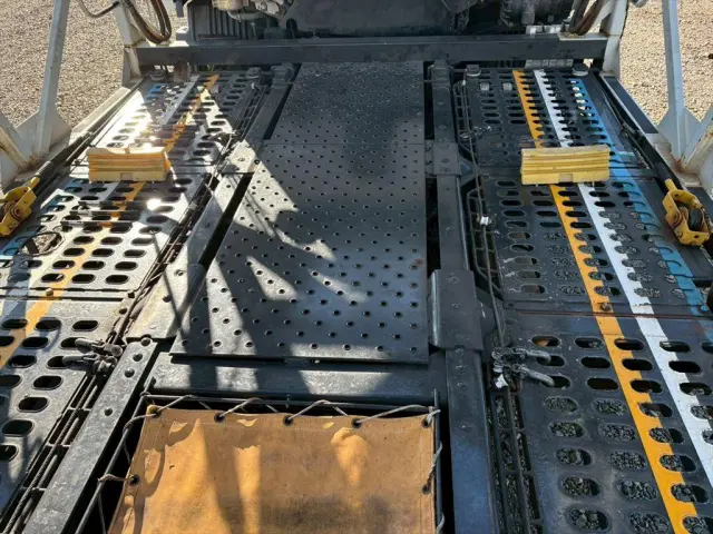 日野 レンジャー LDG-GK8JWAA(6x4)の写真7