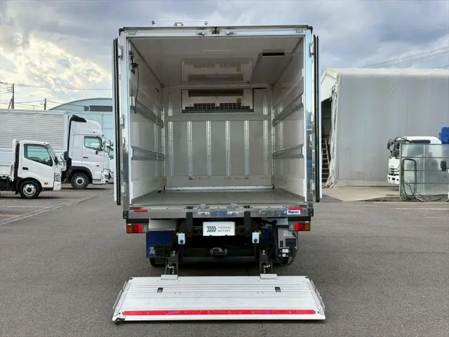 日野 デュトロ 2KG-XZU712M(2WD)の写真11