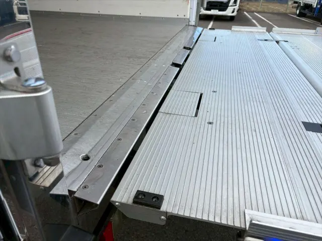 日野 デュトロ 2KG-XZU712M(2WD)の写真13