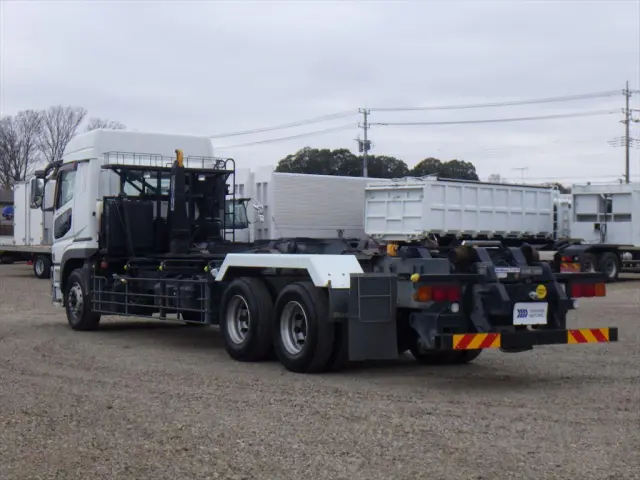 三菱 スーパーグレート 2PG-FV70HZ(6x4)の写真3