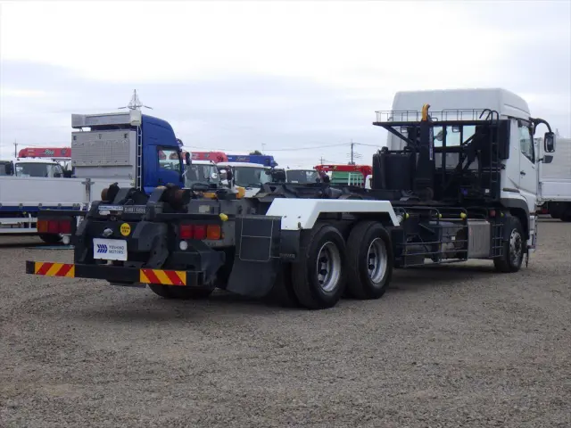 三菱 スーパーグレート 2PG-FV70HZ(6x4)の写真4