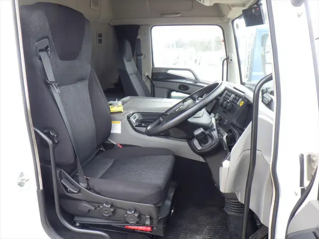 三菱 スーパーグレート 2PG-FV70HZ(6x4)の写真21