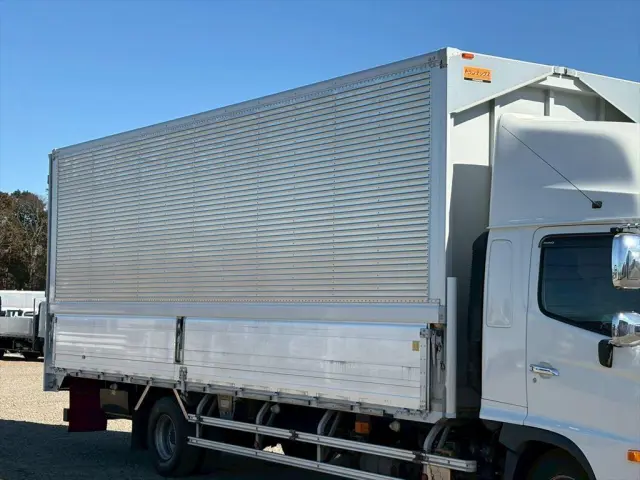 日野 レンジャー 2KG-GD2ABA(2WD)の写真5