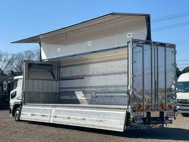 三菱 スーパーグレート QPG-FS64VZ(8x4)の写真12