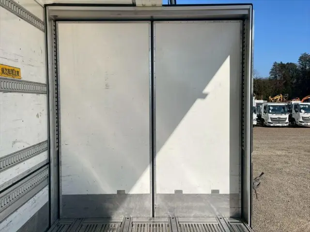 三菱 スーパーグレート QPG-FS64VZ(8x4)の写真13