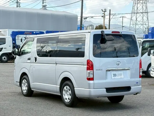 トヨタ ダイナ 3DF-GDH201V(その他)の写真3