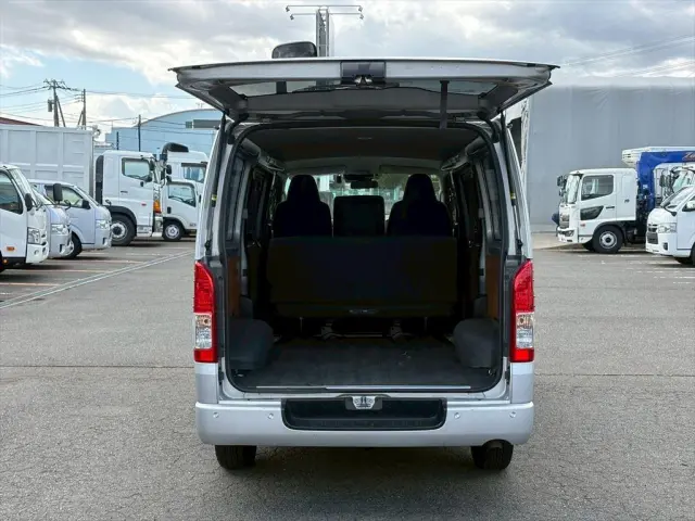 トヨタ ダイナ 3DF-GDH201V(その他)の写真12