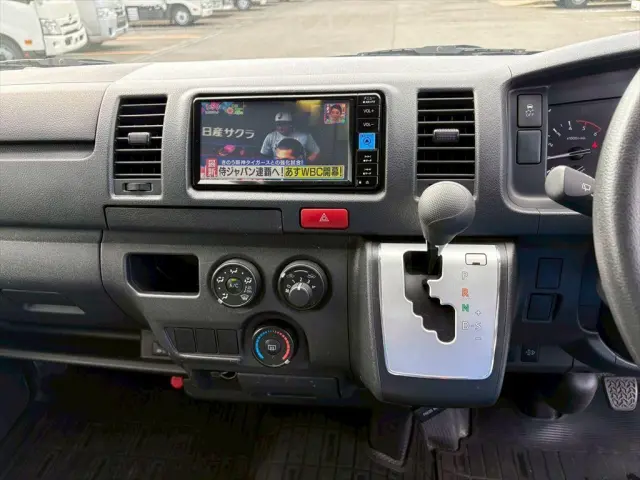 トヨタ ダイナ 3DF-GDH201V(その他)の写真22