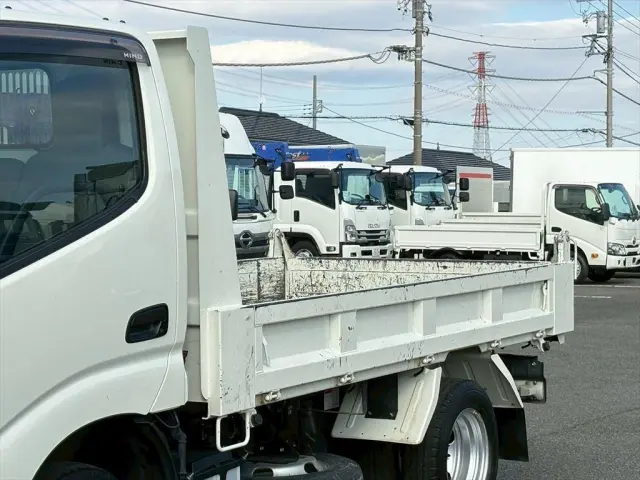 日野 デュトロ 2KG-XZC600T(2WD)の写真6