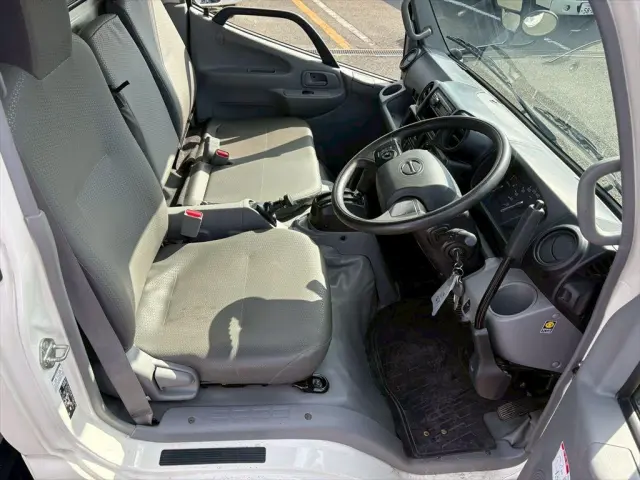日野 デュトロ 2KG-XZC600T(2WD)の写真21