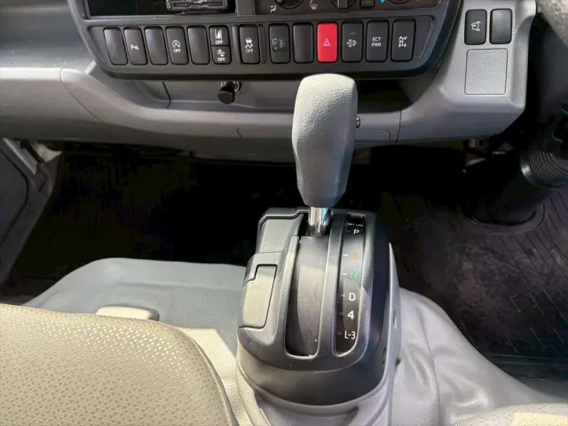 日野 デュトロ 2KG-XZC600T(2WD)の写真23