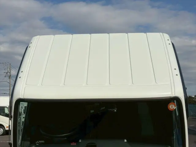 三菱 キャンター 2RG-FBAV0(2WD)の写真20