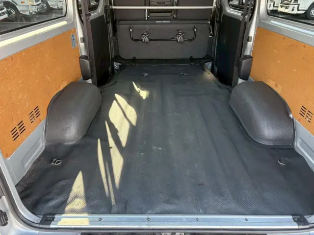 トヨタ ハイエースバン 3DF-GDH201V(その他)の写真8