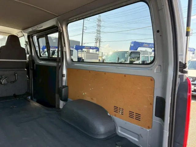 トヨタ ハイエースバン 3DF-GDH201V(その他)の写真10