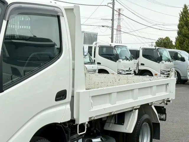 トヨタ ダイナ 2KG-XZC600D(その他)の写真6