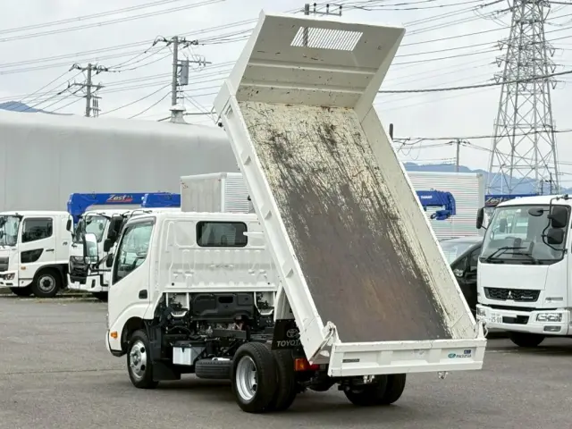 トヨタ ダイナ 2KG-XZC600D(その他)の写真11