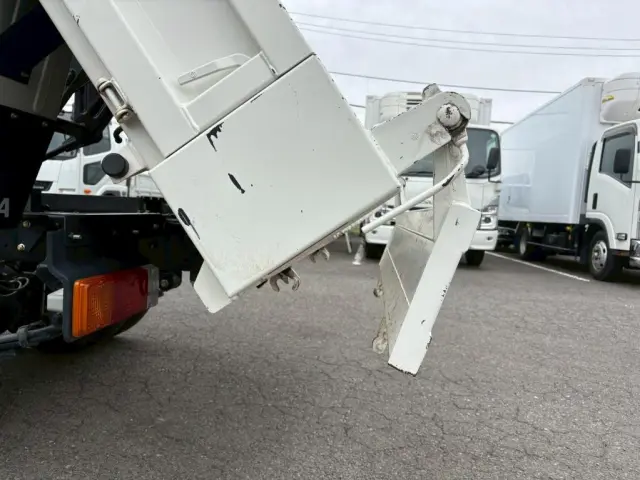 トヨタ ダイナ 2KG-XZC600D(その他)の写真12