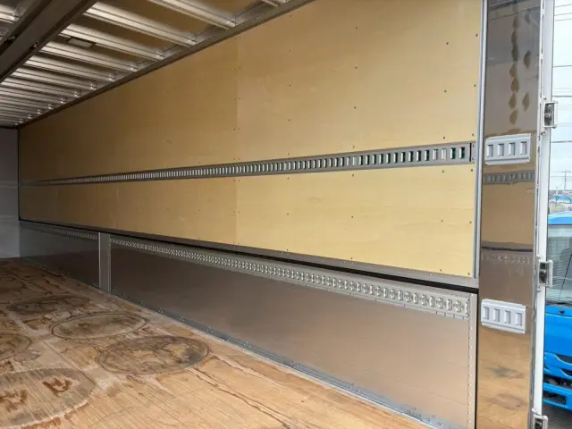 ＵＤ クオン 2RG-CG5FA(8x4)の写真10