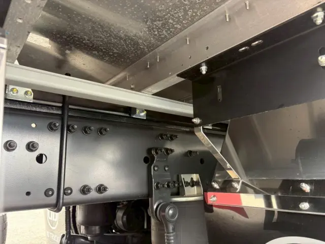 ＵＤ クオン 2RG-CG5FA(8x4)の写真16