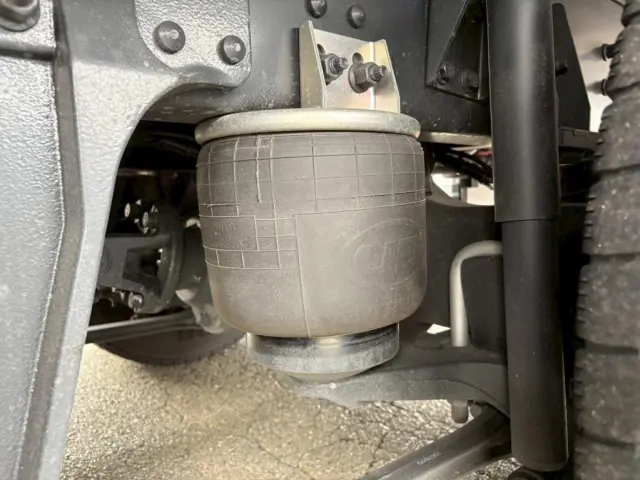 ＵＤ クオン 2RG-CG5FA(8x4)の写真17