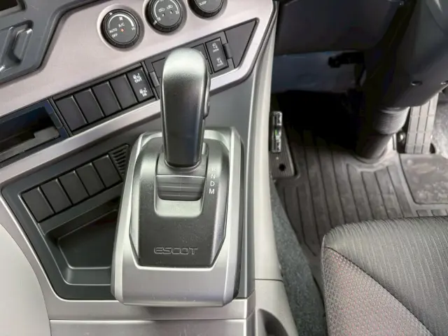 ＵＤ クオン 2RG-CG5FA(8x4)の写真23