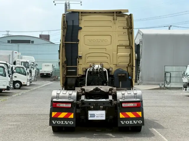 ボルボ FM トラクター 2DG-KA2TEA1(2WD)の写真12