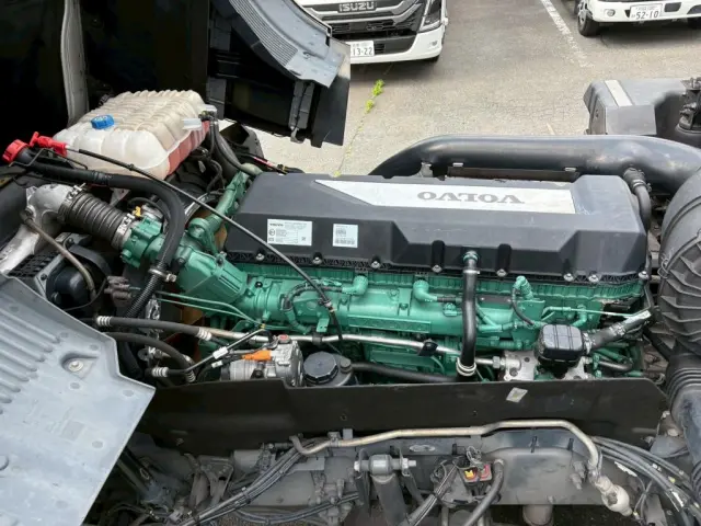 ボルボ FM トラクター 2DG-KA2TEA1(2WD)の写真17
