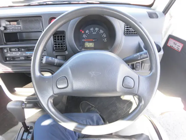 ダイハツ ハイゼットトラック EBD-S201P(2WD)の写真22