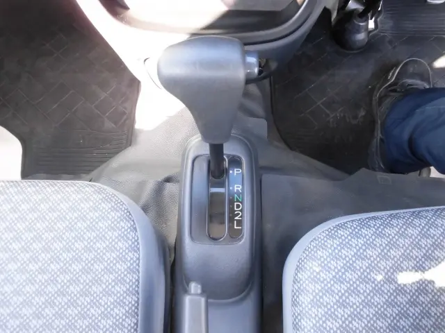 ダイハツ ハイゼットトラック EBD-S201P(2WD)の写真23