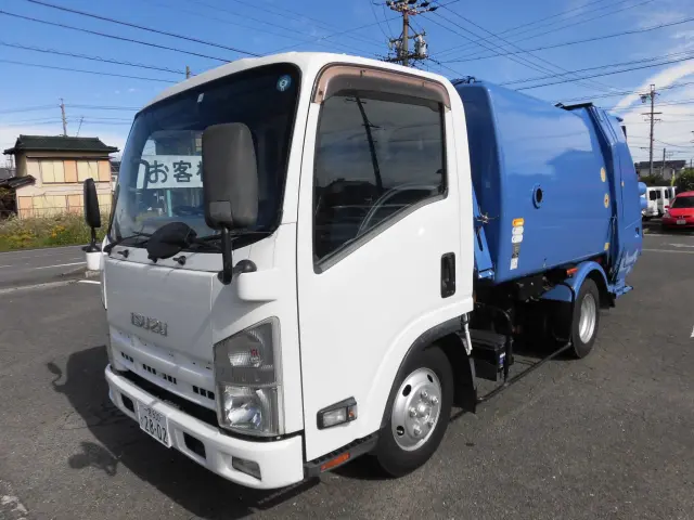 いすゞ エルフ TKG-NMR85AN(2WD)の写真1