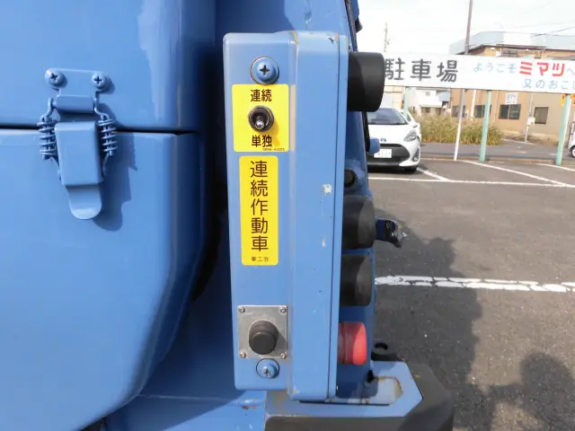 日野 デュトロ SKG-XZU600X(2WD)の写真13