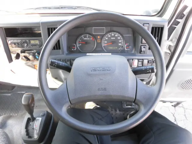 いすゞ エルフ TRG-NJR85A(2WD)の写真22