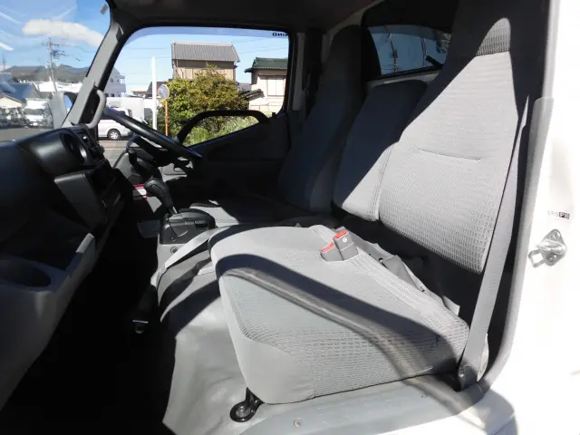日野 デュトロ TKG-XZC605M(2WD)の写真30