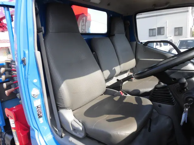 日野 デュトロ TKG-XZC605M(2WD)の写真31
