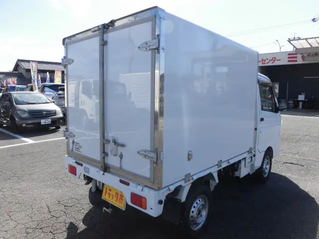 日産 クリッパートラック EBD-DR16T(2WD)の写真2