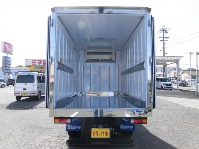 三菱 キャンター 2RG-FBAV0(2WD)の写真13