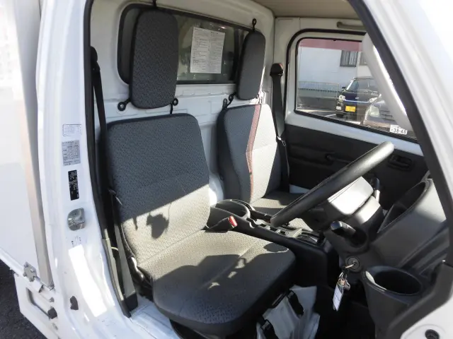 日産 クリッパートラック EBD-DR16T(2WD)の写真22