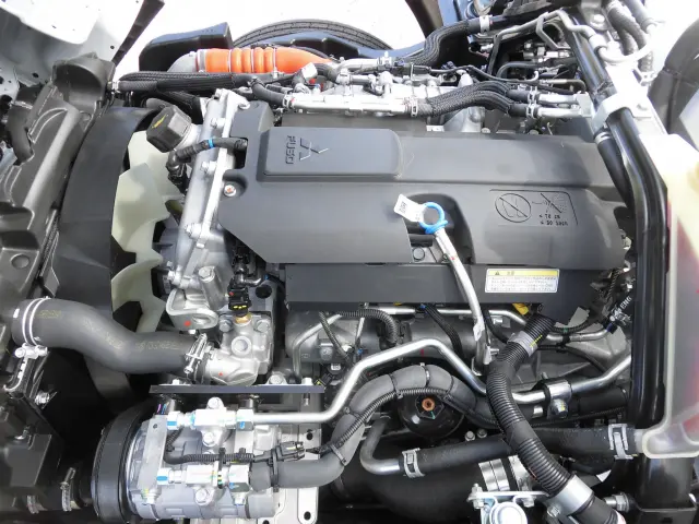 三菱 キャンター 2RG-FBAV0(2WD)の写真24